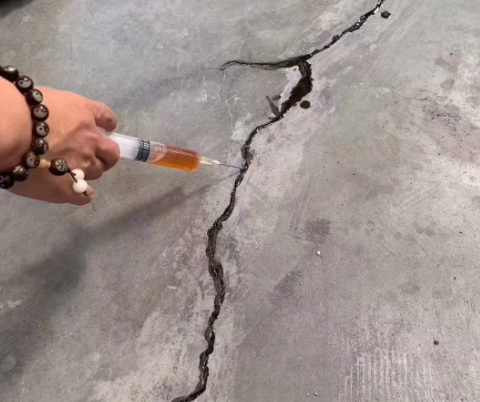 阿合奇混凝土裂缝修补技术详解​